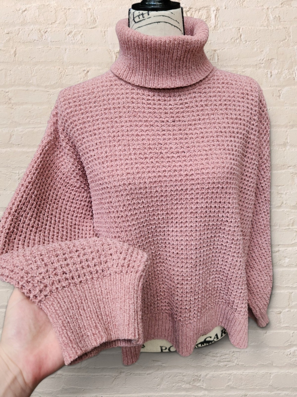 Berkley Jensen Dusty Pink Chenille Chunky Waffle Knit Cowl Neck Sweater L
